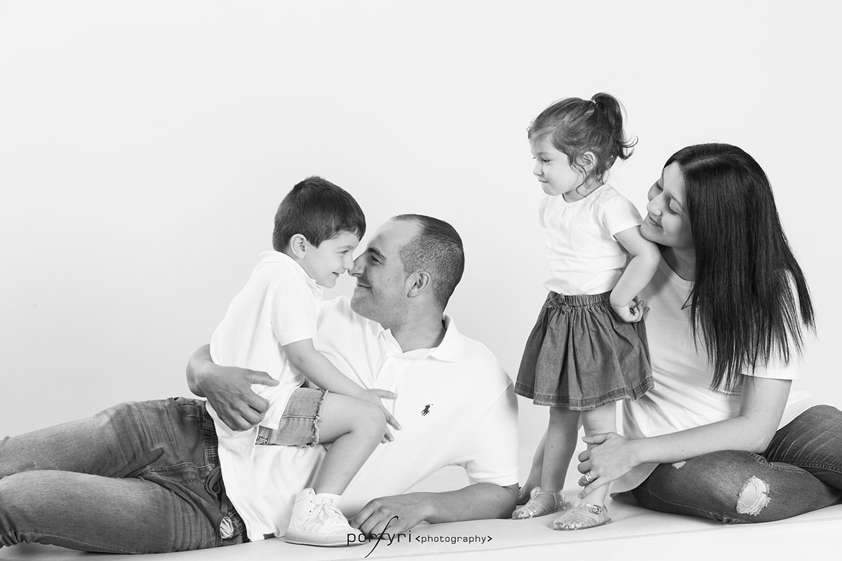 Bianchi-2015_Porfyri-Family-Portraits-3